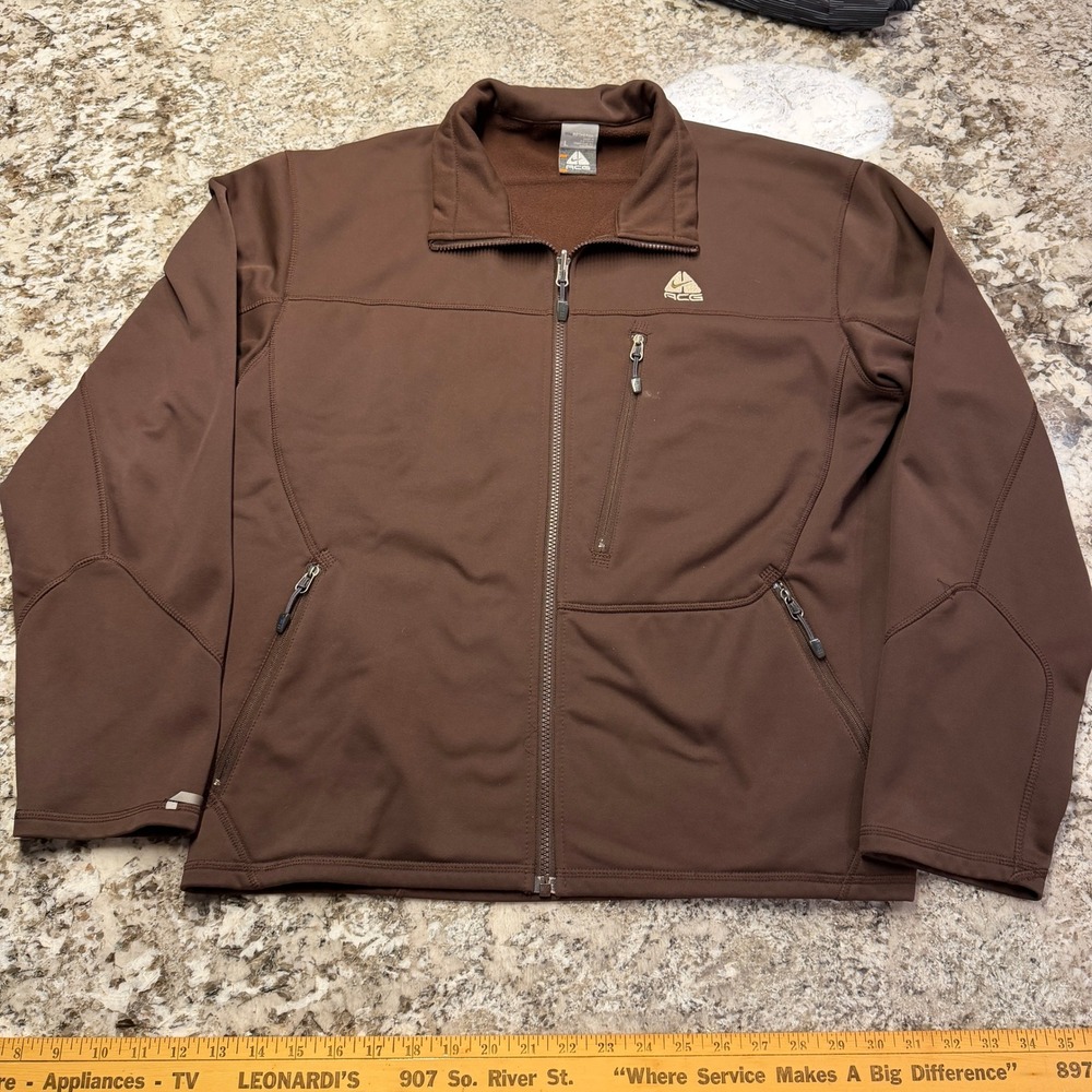 Vintage 2000s Nike ACG Therma Fit Softshell Jacket Brown Large. PX